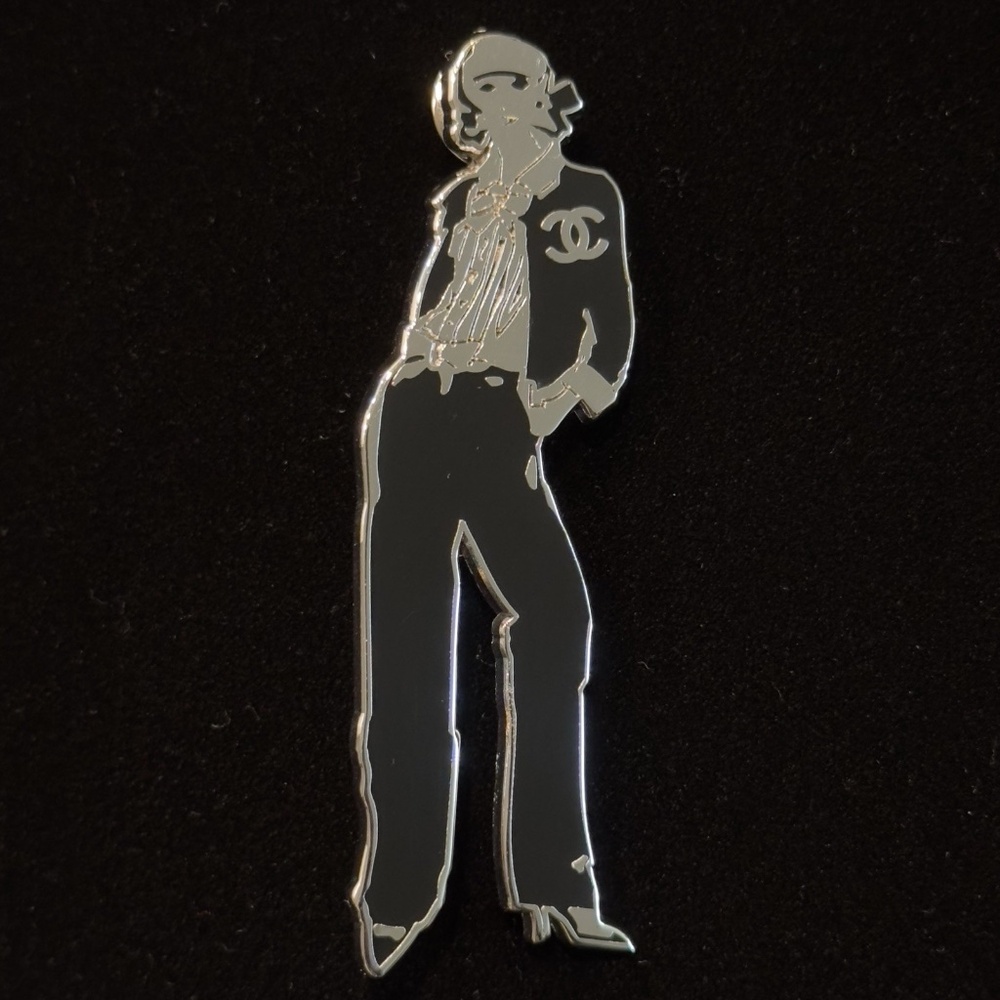 Vintage Chanel 03P Lady Coco Pin Brooch